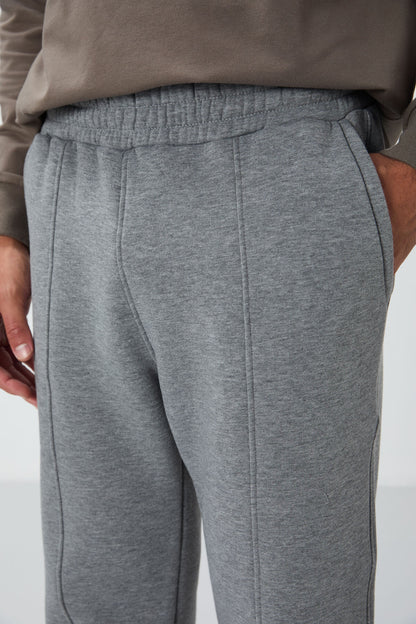 Grey Melange Cotton Thick Fleece-Lined Soft Textured Oversize Embroidered Men's Tracksuit Bottom -82146