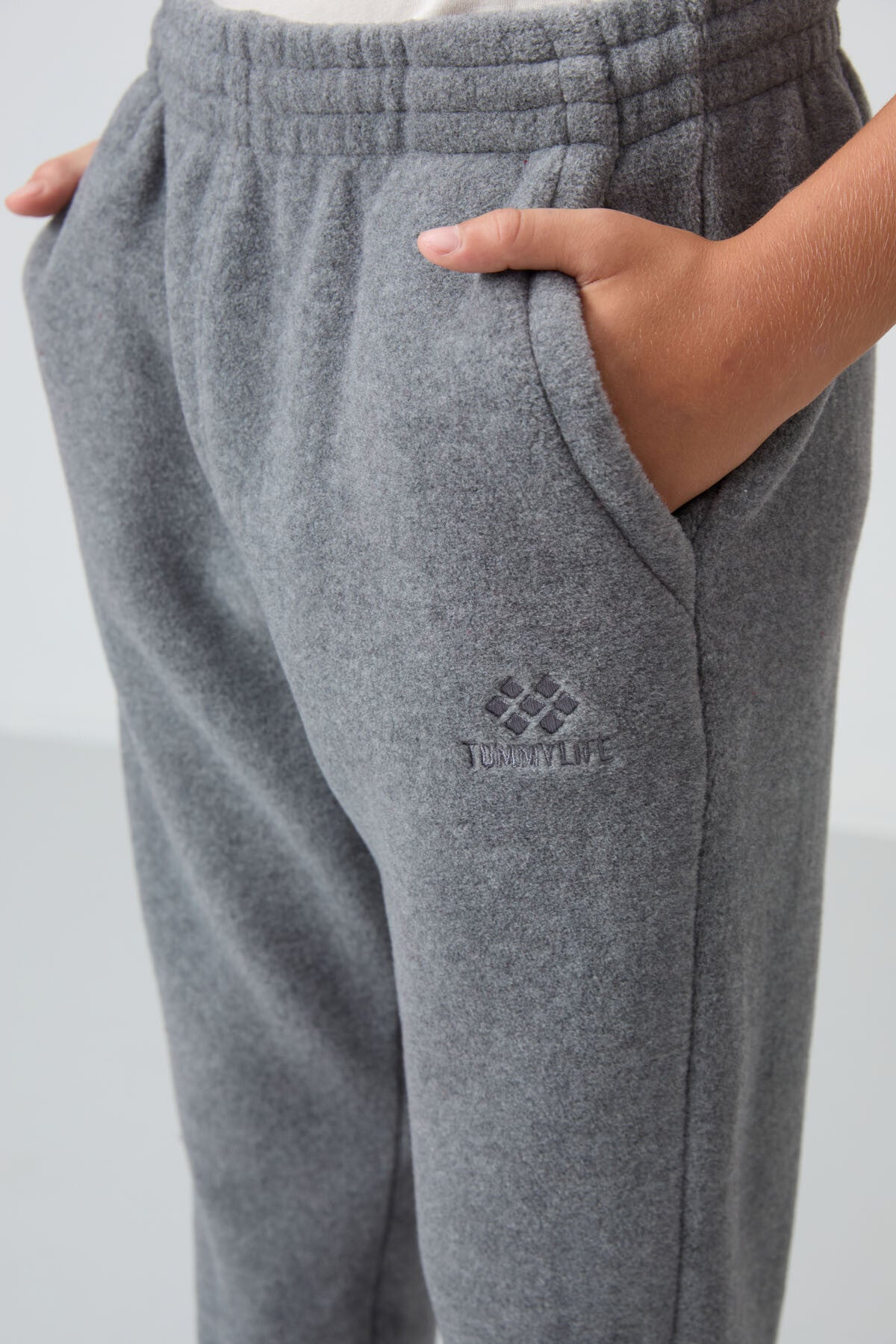 Grey Melange Thick Soft Textured Standard Fit Embroidered Fleece Boys' Tracksuit Bottom - 11219