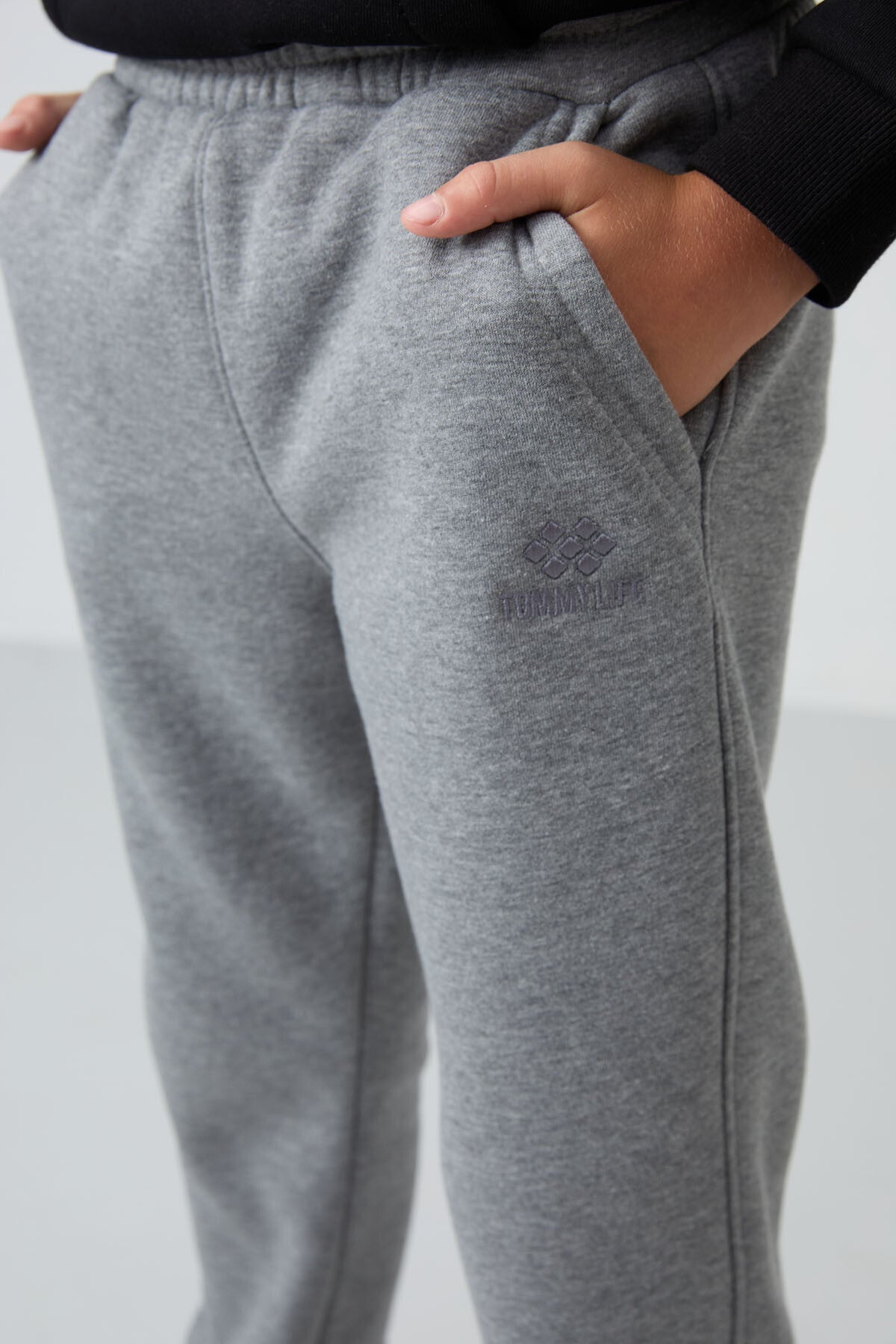 Grey Melange Cotton Thick Fleece-Lined Soft Textured Standard Fit Embroidered Boys' Tracksuit Bottom - 11224