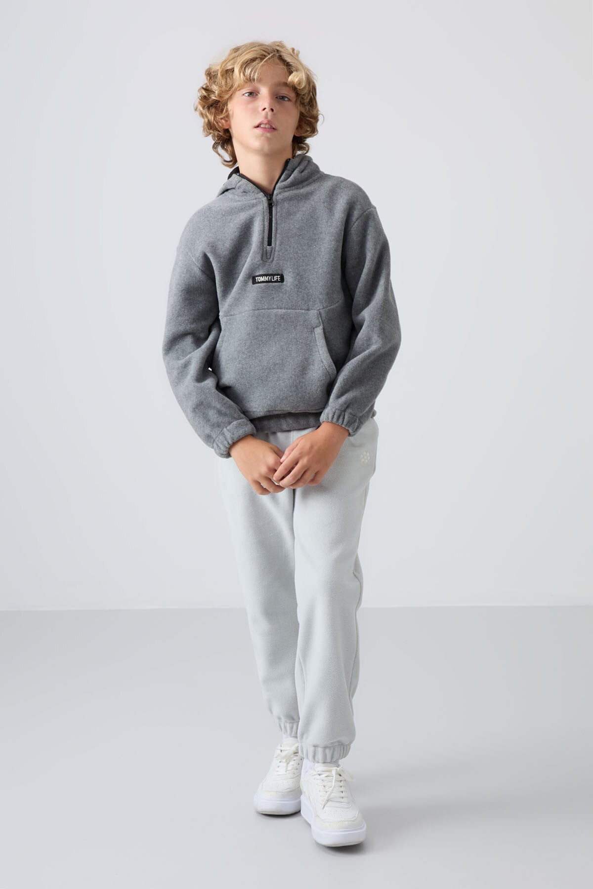 Grey Melange Thick Soft Textured Standard Fit Embroidered Fleece Boys' Sweatshirt - 11230