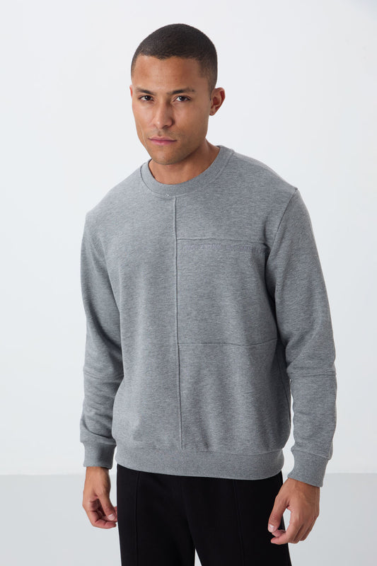 Grey Melange Compact Cotton Thick Smooth Textured O Collar Standard Fit Men's Sweatshirt -88405