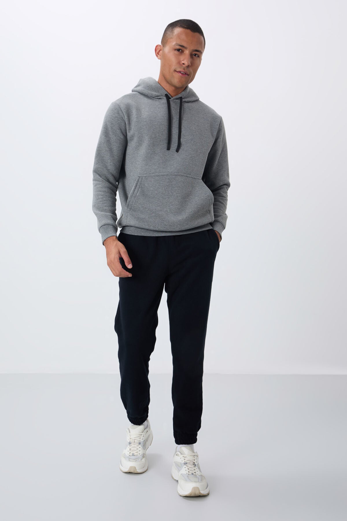 Grey Melange Cotton Thick Fleece-Lined Soft Texture Comfort Fit Embroidered Men's Sweatshirt - 88419