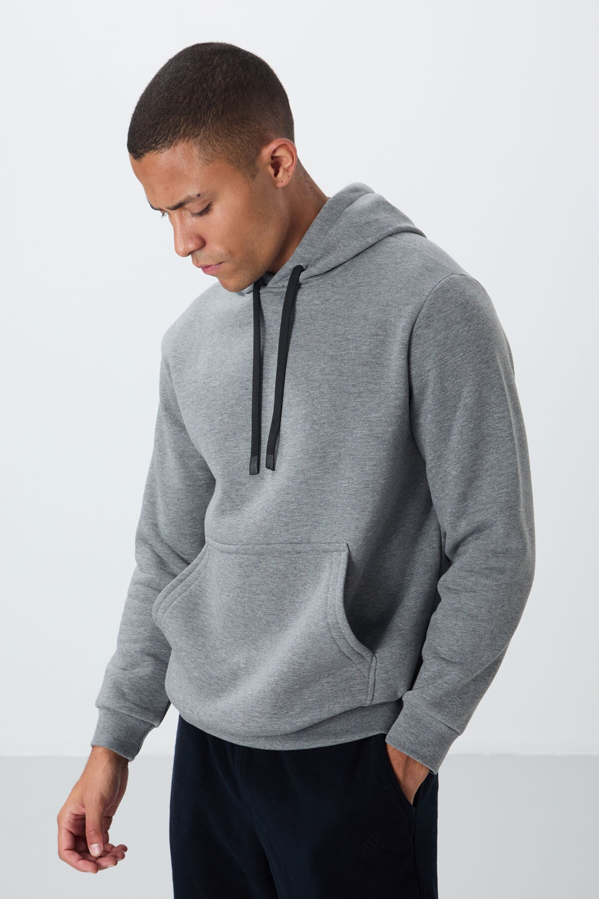 Grey Melange Cotton Thick Fleece-Lined Soft Texture Comfort Fit Embroidered Men's Sweatshirt - 88419