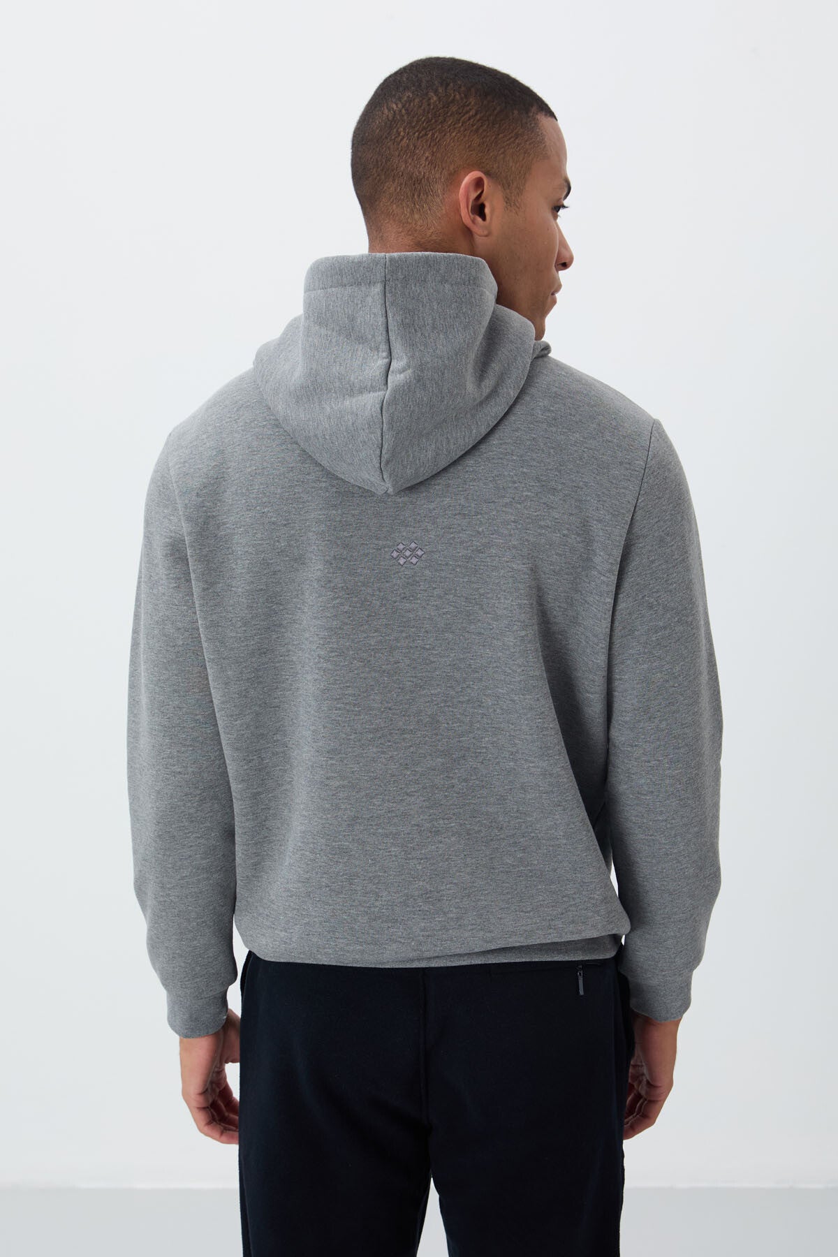 Grey Melange Cotton Thick Fleece-Lined Soft Texture Comfort Fit Embroidered Men's Sweatshirt - 88419