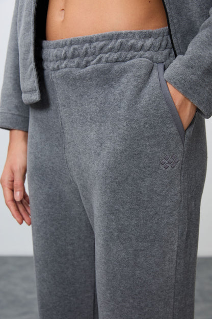 Grey Melange Thick Soft Textured Hooded Oversize Embroidered Fleece Women's Tracksuit Set -95338