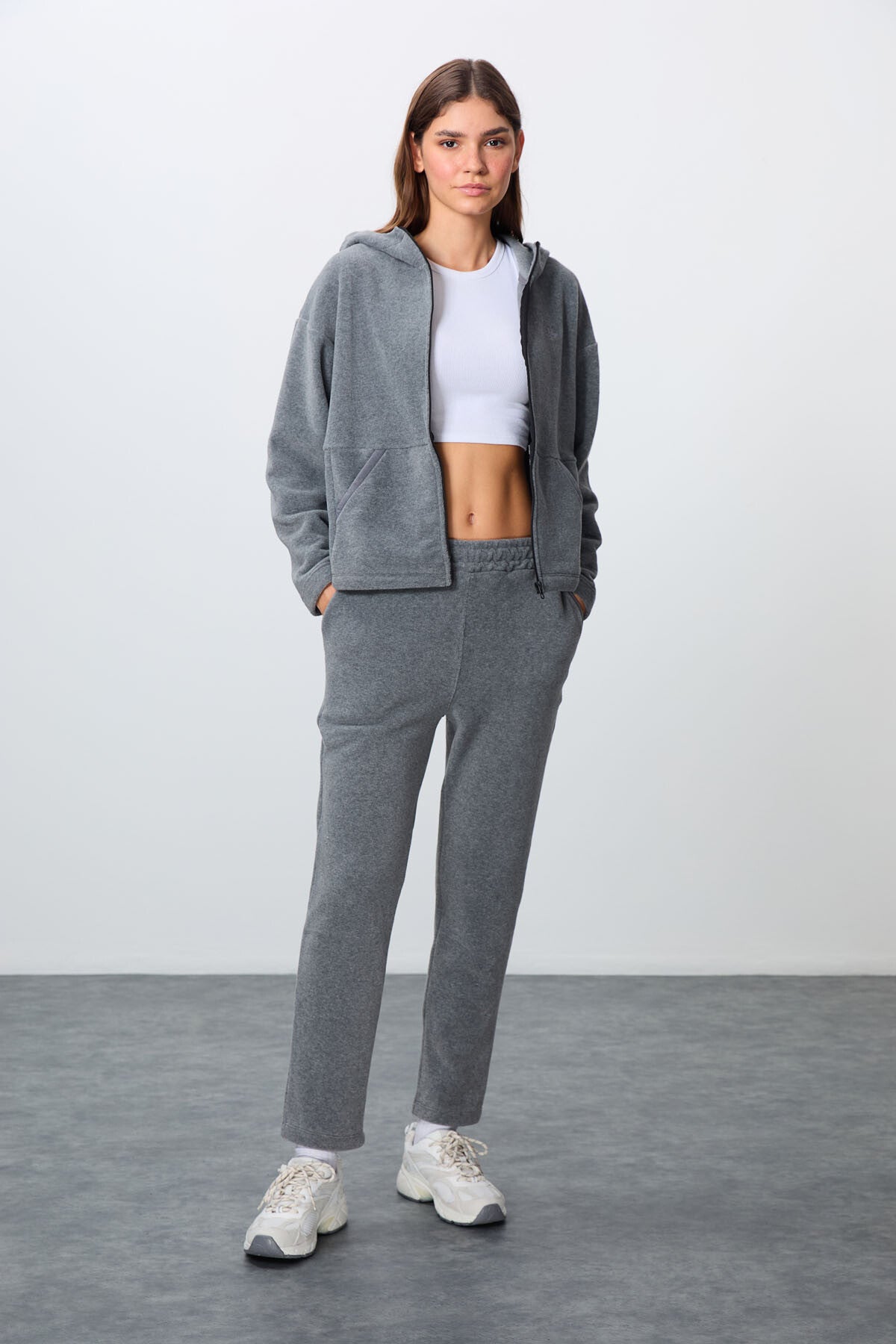 Grey Melange Thick Soft Textured Hooded Oversize Embroidered Fleece Women's Tracksuit Set -95338