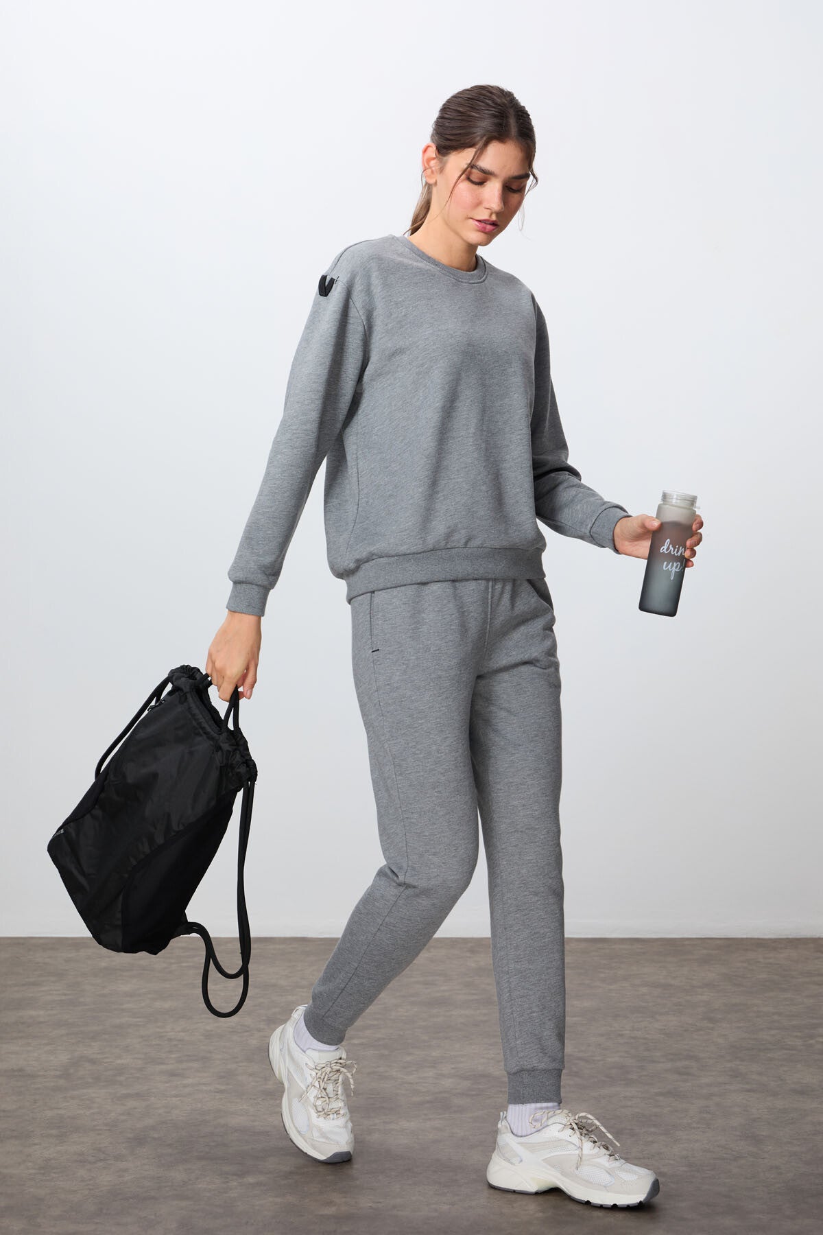 Grey Melange Compact Cotton Thick Smooth Textured O Collar Oversize Fit Women's Tracksuit Set - 95341