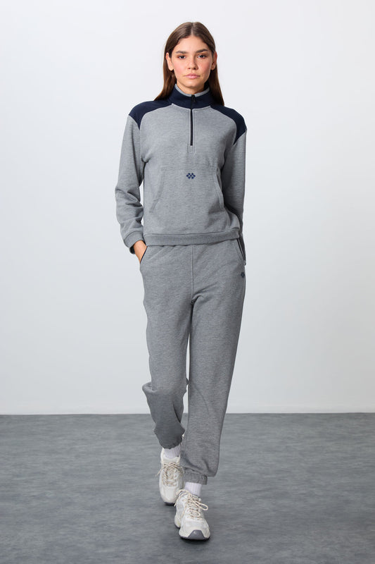 Grey Melange Compact Cotton Thick Smooth Textured Stand Collar Oversize Fit Women's Tracksuit Set - 95342
