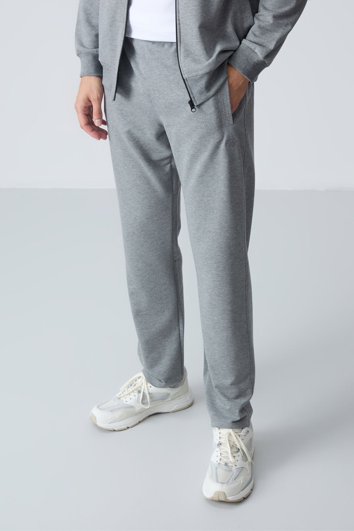 Gray Melange Cotton Thick Soft Textured Comfort Fit Basic Men's Tracksuit Set - 85260