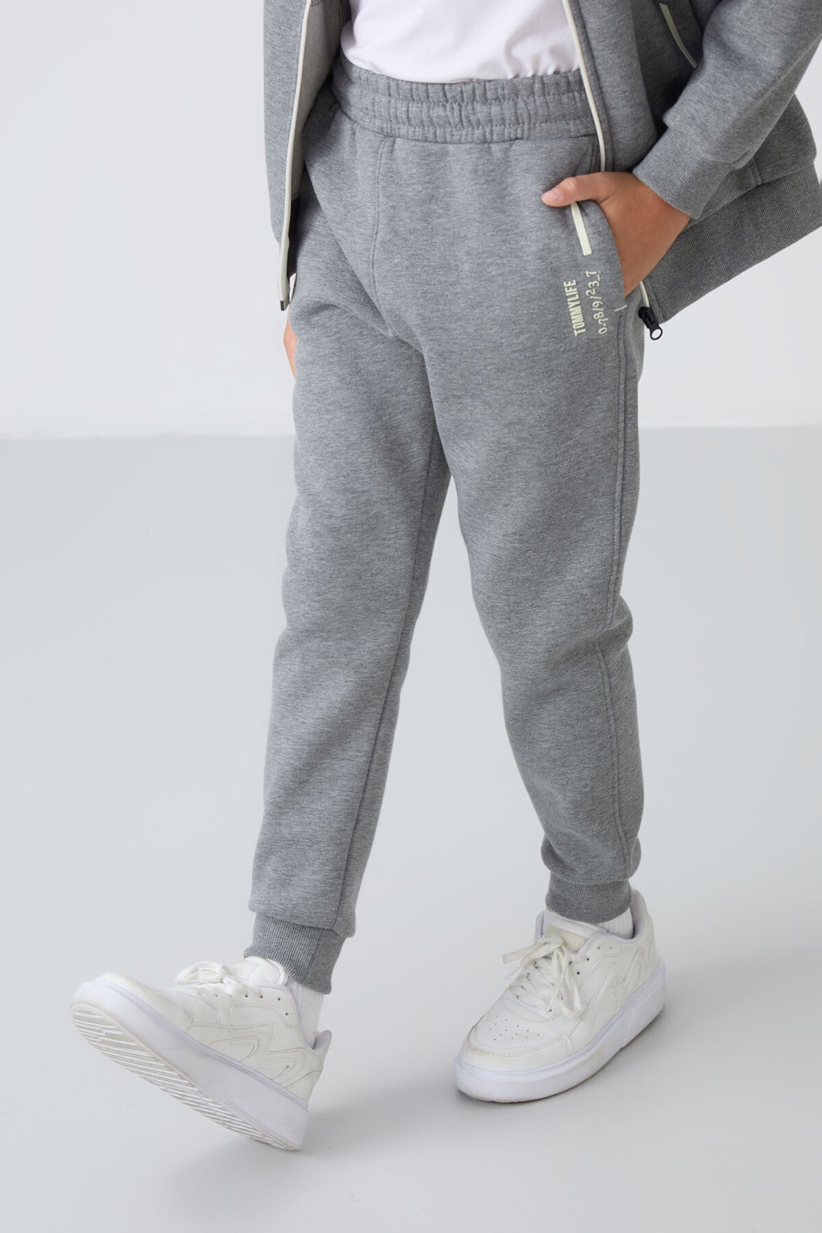 Grey Melange Cotton Thick Fleece-Lined Soft Textured Standard Fit Embroidered Boys' Tracksuit Set - 11240