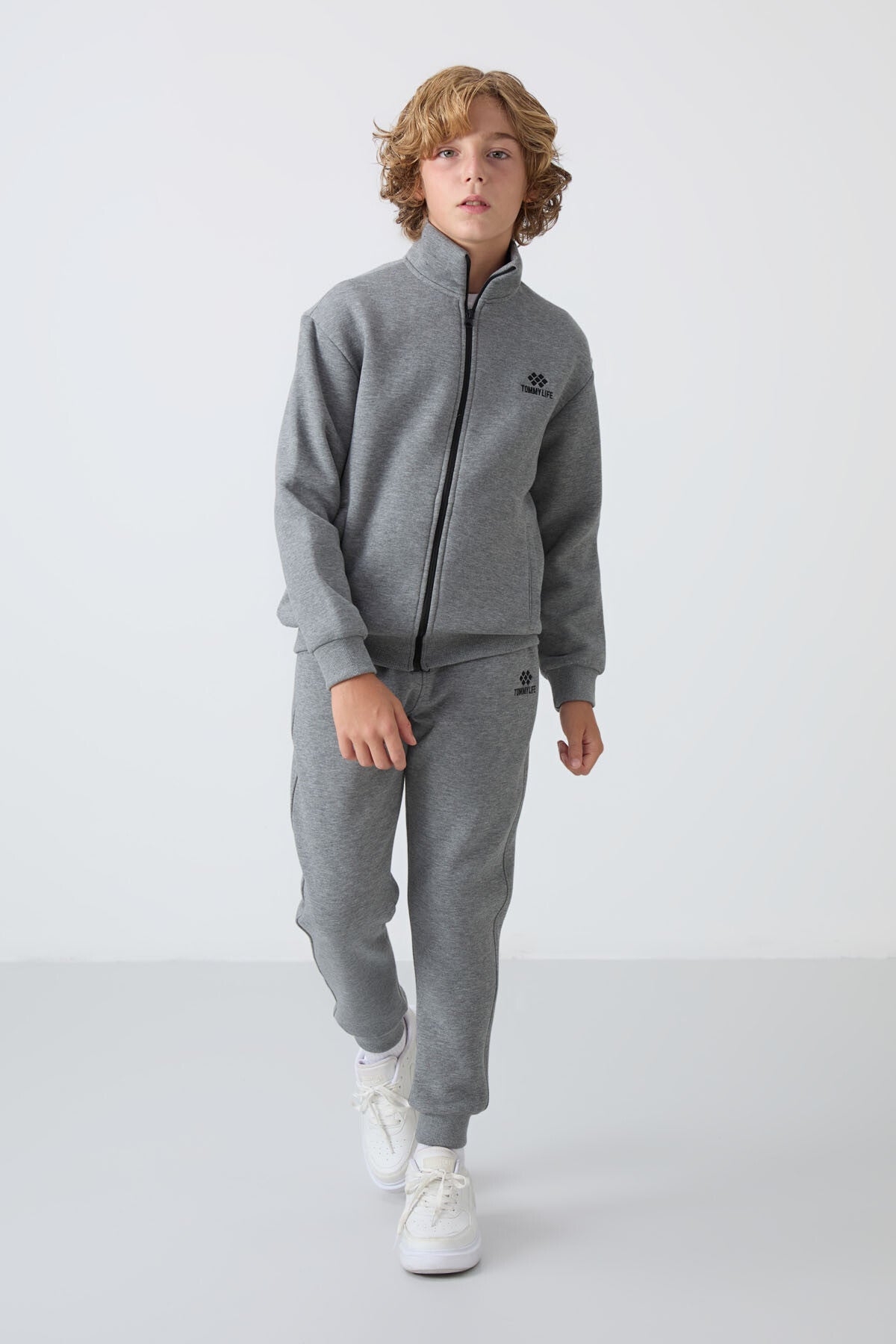 Grey Melange Cotton Thick Fleece-Lined Soft Textured Standard Fit Embroidered Boys' Tracksuit Set - 11256