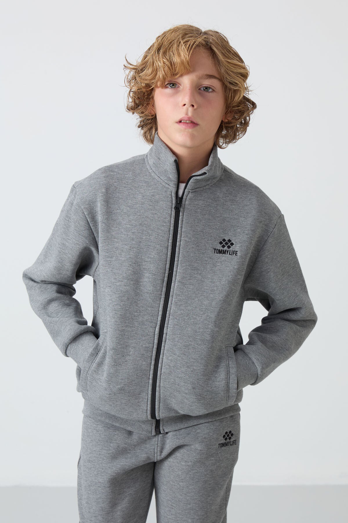 Grey Melange Cotton Thick Fleece-Lined Soft Textured Standard Fit Embroidered Boys' Tracksuit Set - 11256