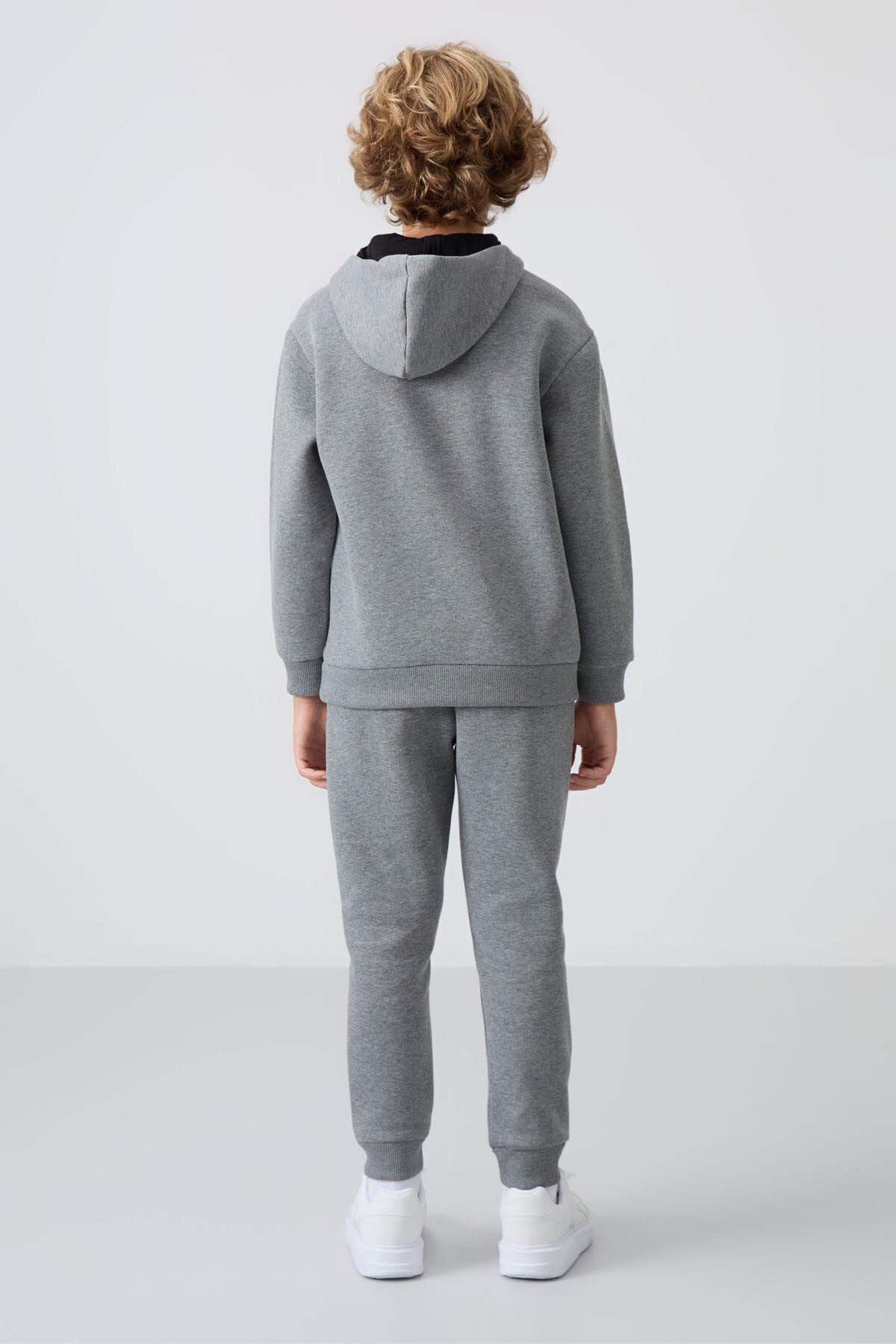 Grey Melange Cotton Thick Fleece-Lined Soft Textured Standard Fit Printed Boys' Tracksuit Set - 11246