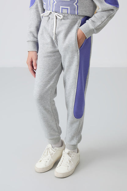 Grey Melange Cotton Fleece-Lined Soft Textured Standard Fit Printed Girls' Tracksuit Set - 75170