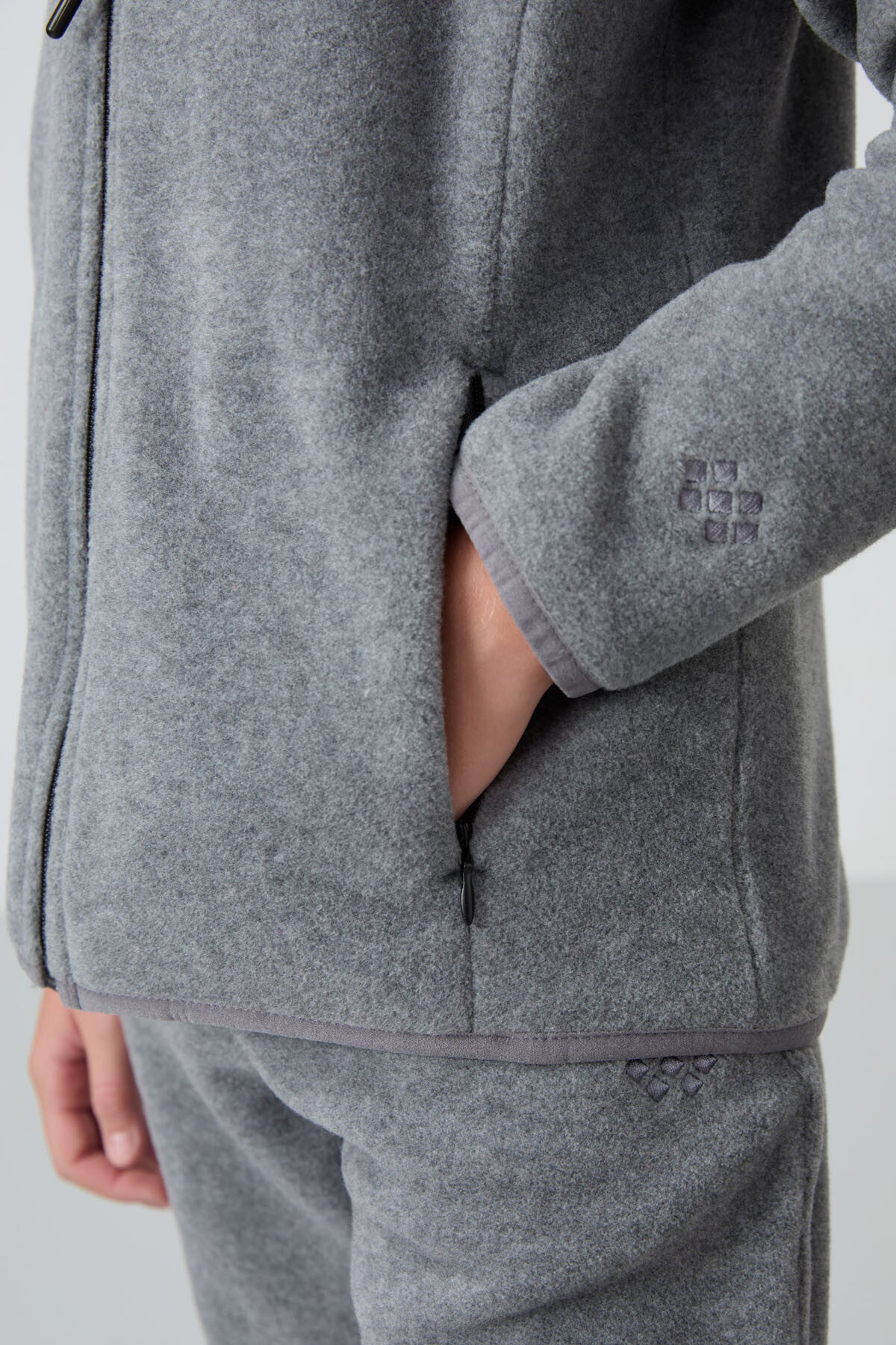 Grey Melange Thick Soft Textured Standard Fit Embroidered Fleece Girls' Sweatshirt - 75154