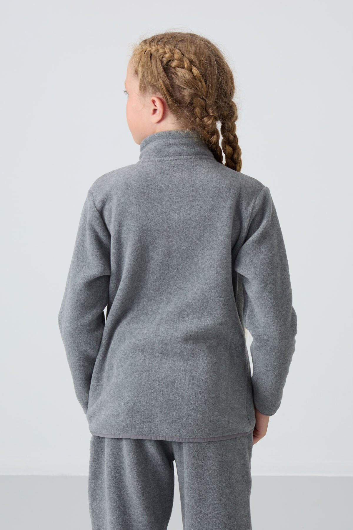 Grey Melange Thick Soft Textured Standard Fit Embroidered Fleece Girls' Sweatshirt - 75154