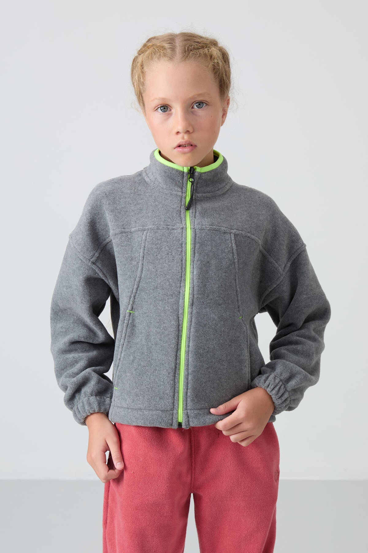 Grey Melange Thick Soft Textured Standard Fit Embroidered Fleece Girls' Sweatshirt - 75157