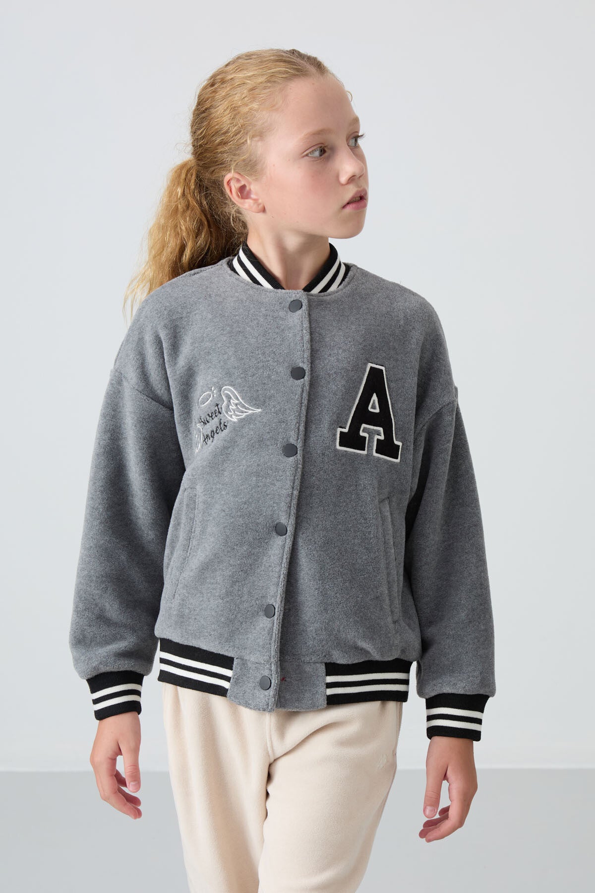 Grey Melange Thick Soft Textured Standard Fit Embroidered Fleece Girls' College Jacket - 75156