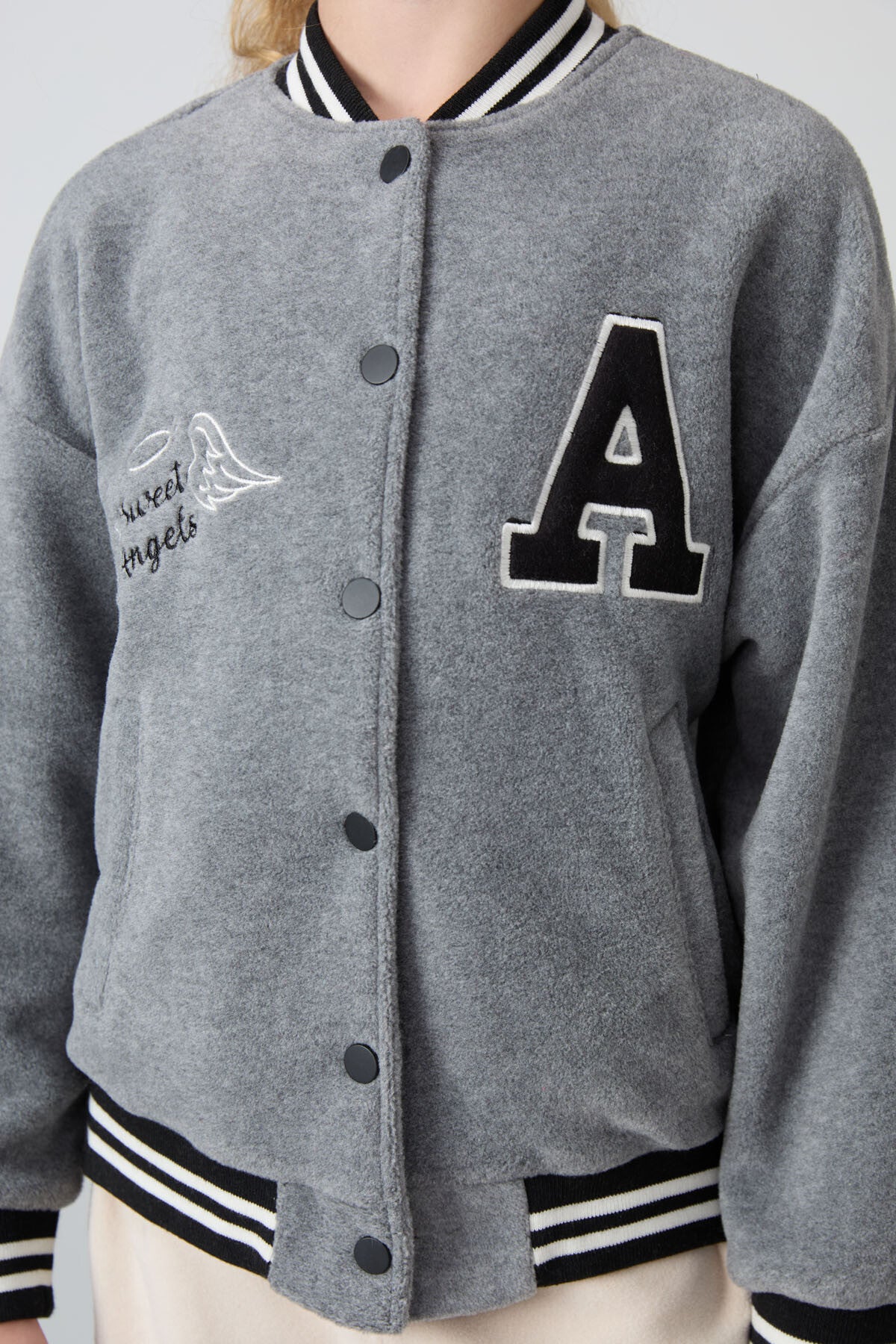 Grey Melange Thick Soft Textured Standard Fit Embroidered Fleece Girls' College Jacket - 75156