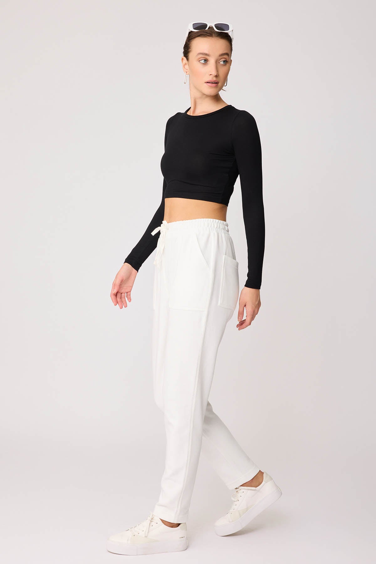 WIDE-POCKET BELT ELASTANE TRACKSUIT