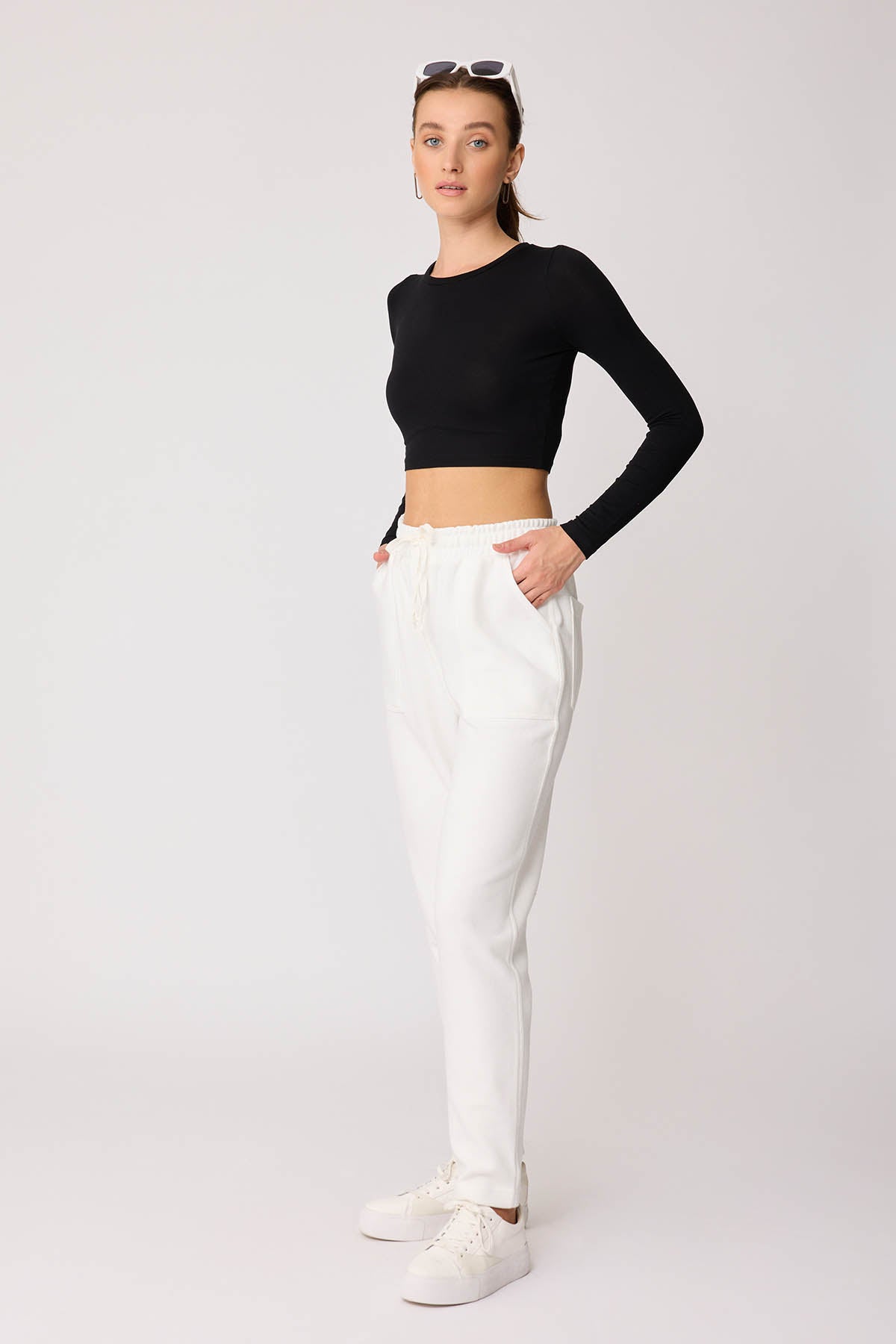 WIDE-POCKET BELT ELASTANE TRACKSUIT