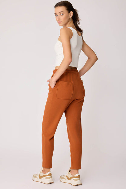 WIDE-POCKET BELT ELASTANE TRACKSUIT