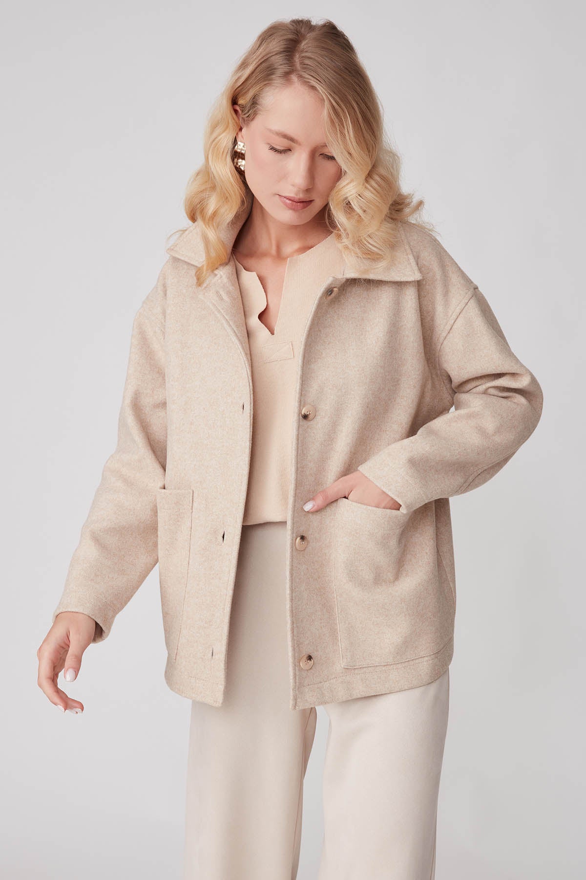 LARGE POCKET JACKET