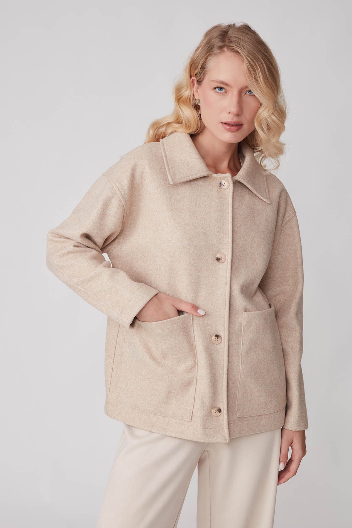 LARGE POCKET JACKET