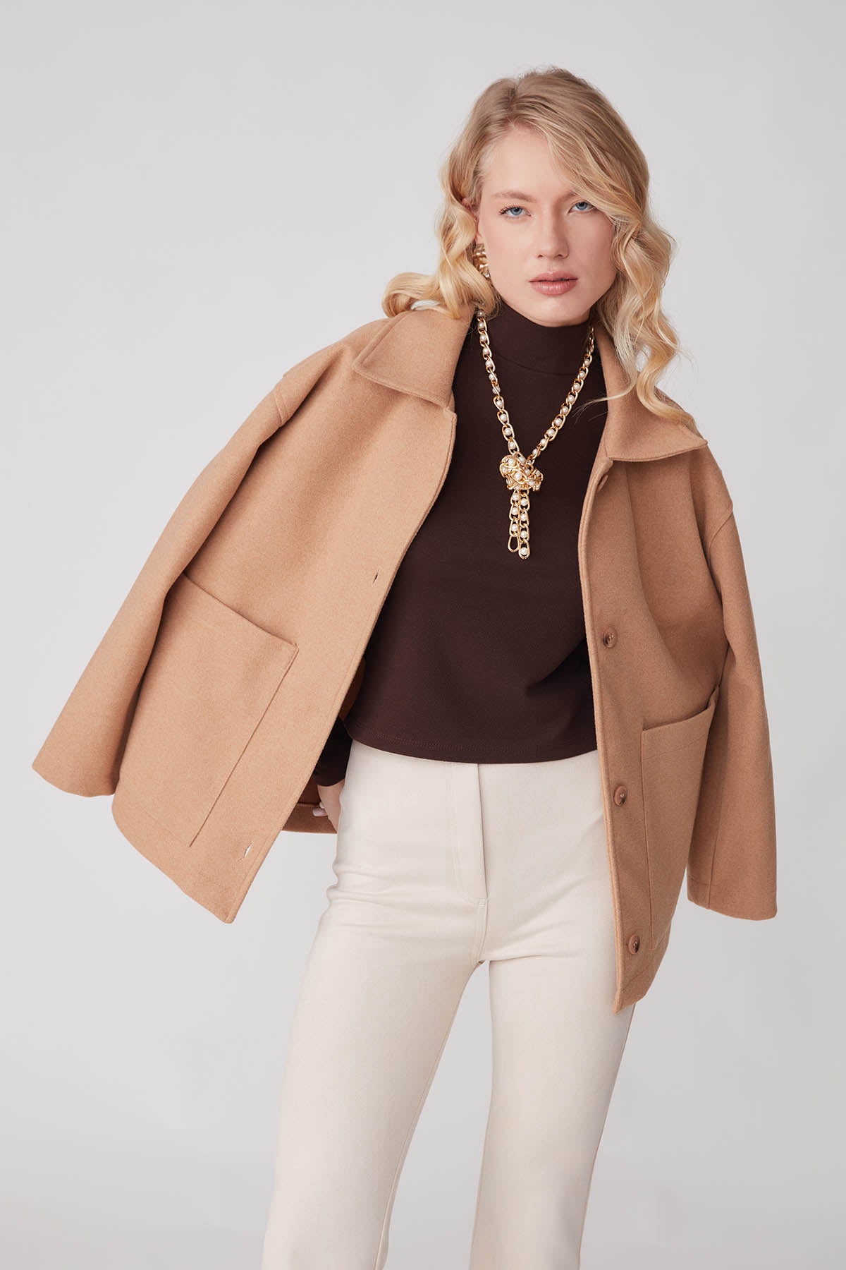 LARGE POCKET JACKET