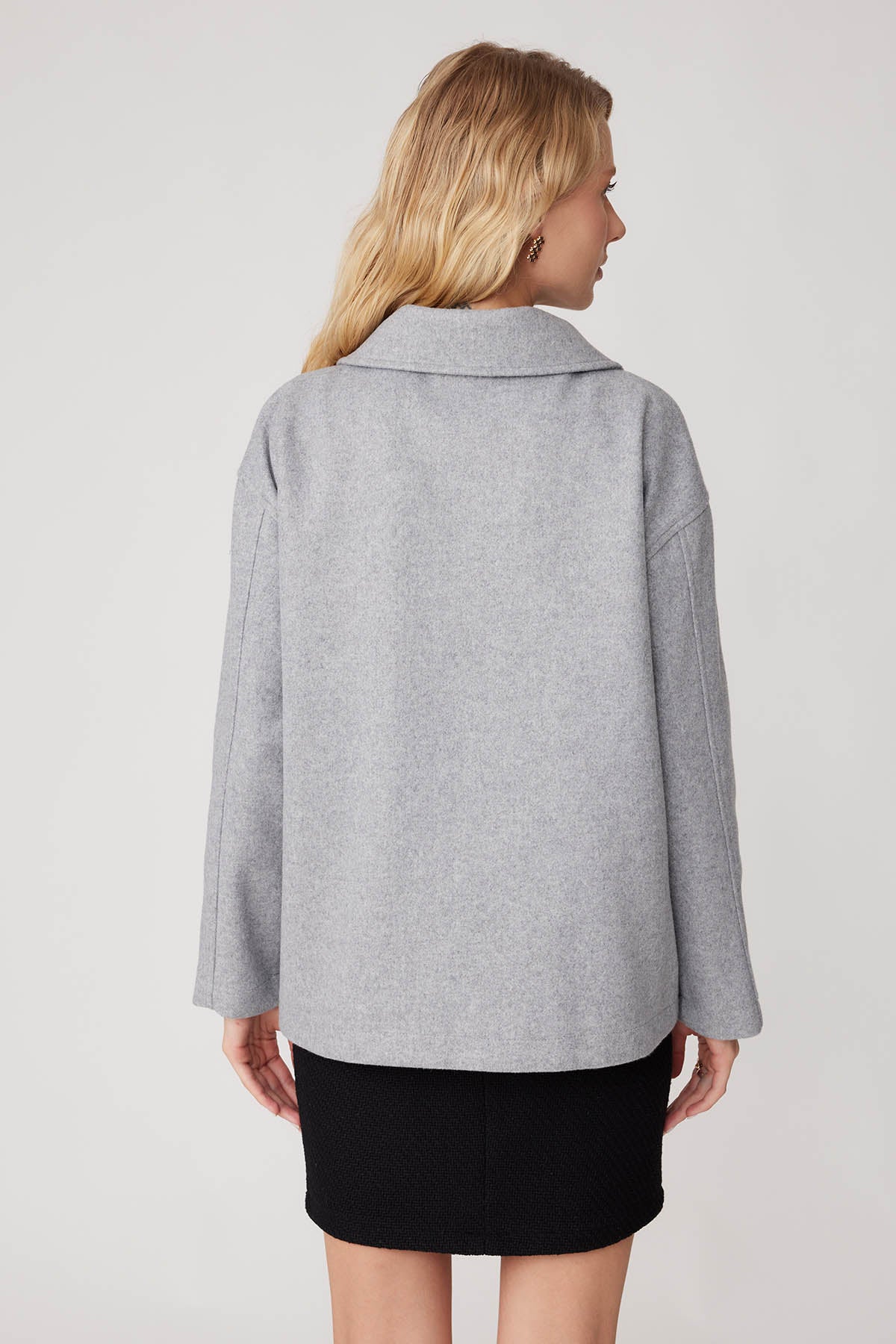 LARGE POCKET JACKET