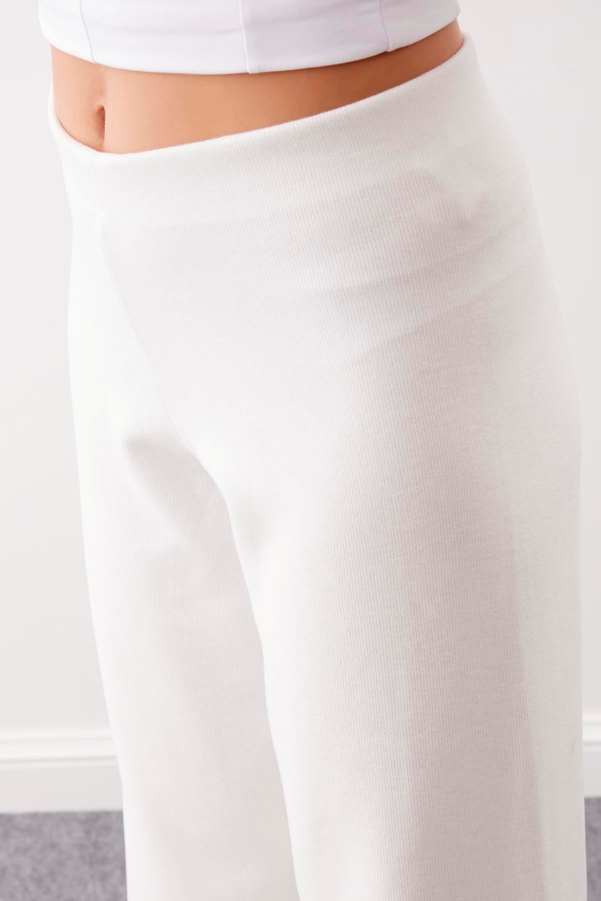 WIDE-ASPECT KNITTED TROUSERS