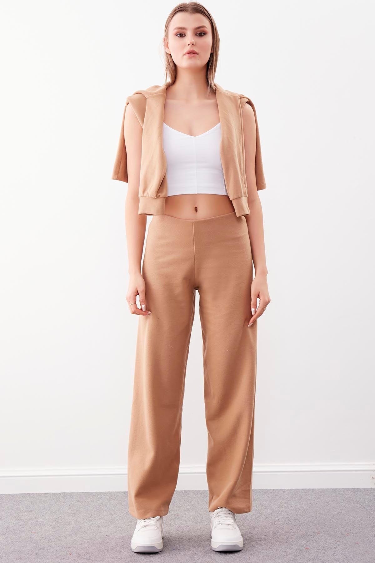 WIDE-ASPECT KNITTED TROUSERS