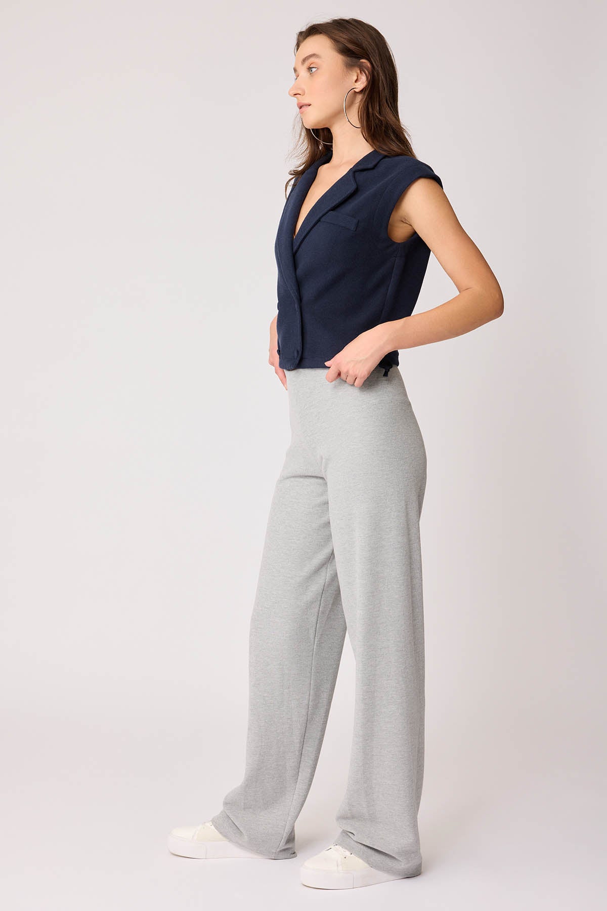 WIDE-ASPECT KNITTED TROUSERS