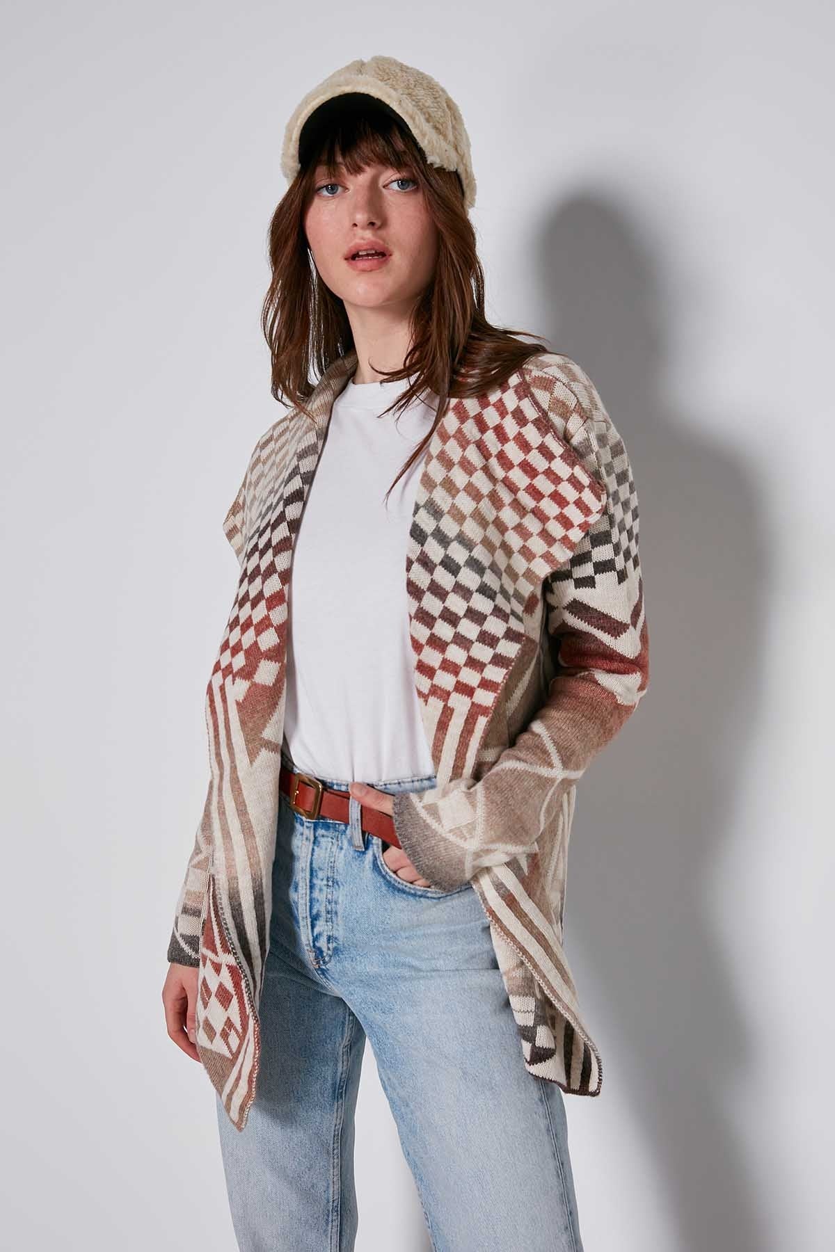 GEOMETRIC PATTERN SHAWL COLLAR KNITTED CARDIGAN