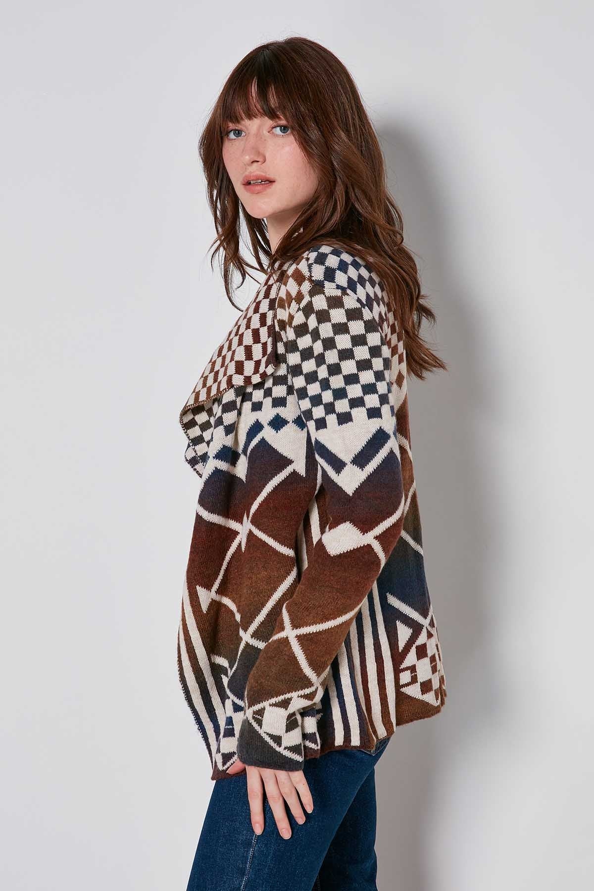 GEOMETRIC PATTERN SHAWL COLLAR KNITTED CARDIGAN