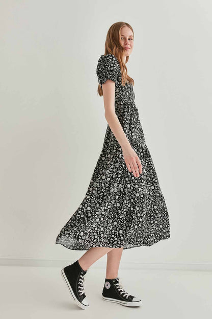 COILED LOOSE SLEEVE LONG DRESS