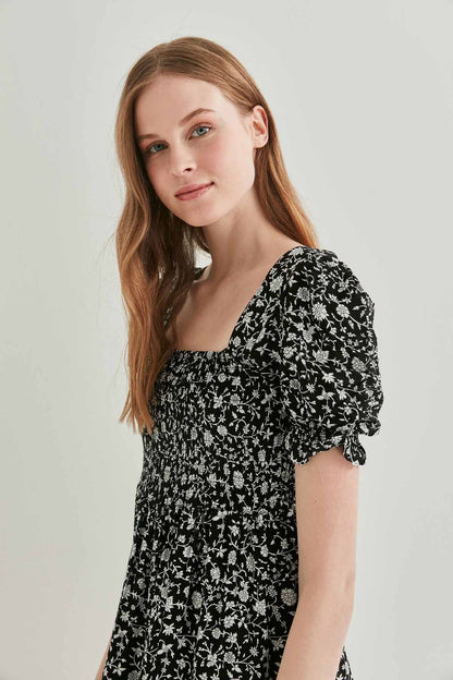 COILED LOOSE SLEEVE LONG DRESS