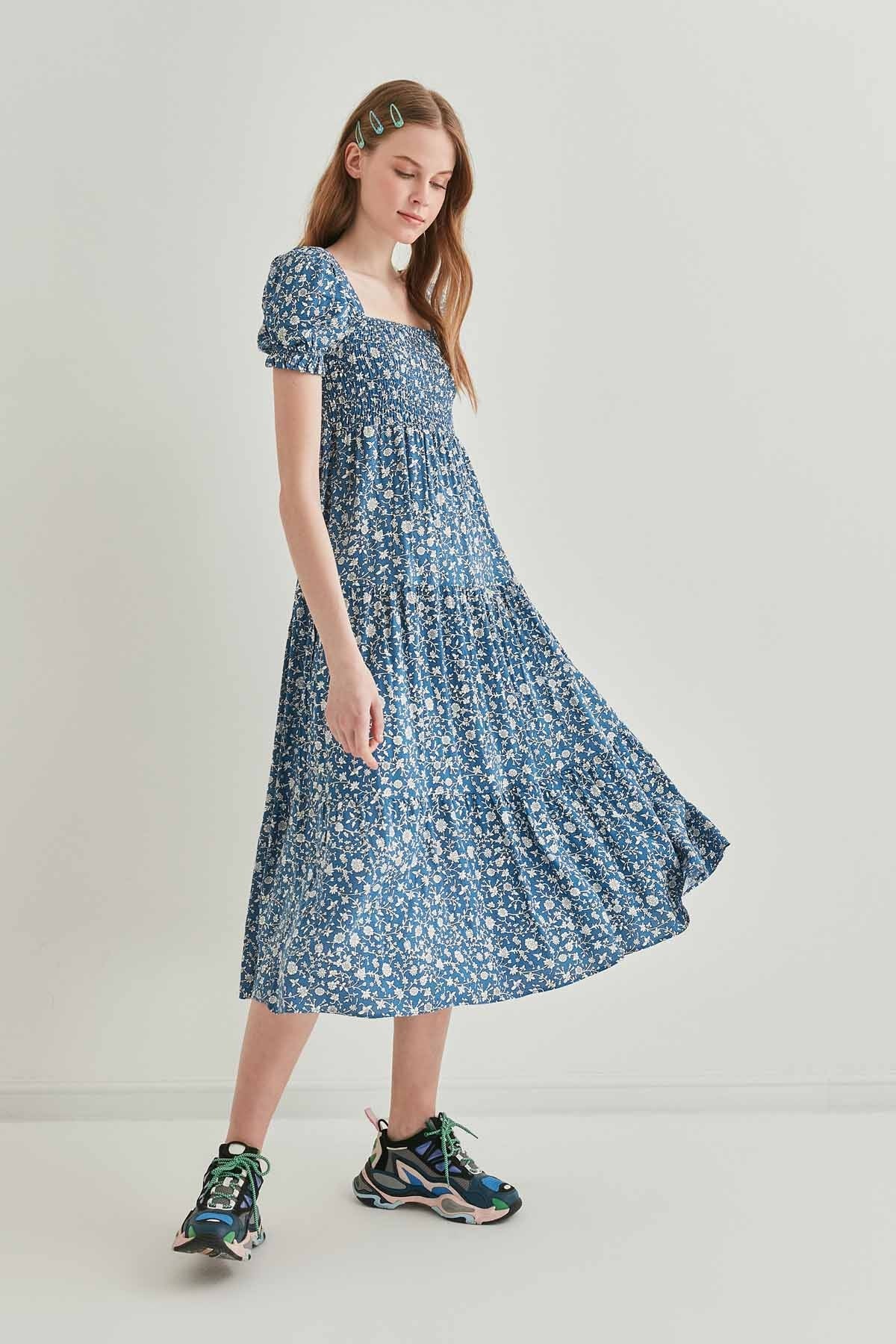 COILED LOOSE SLEEVE LONG DRESS