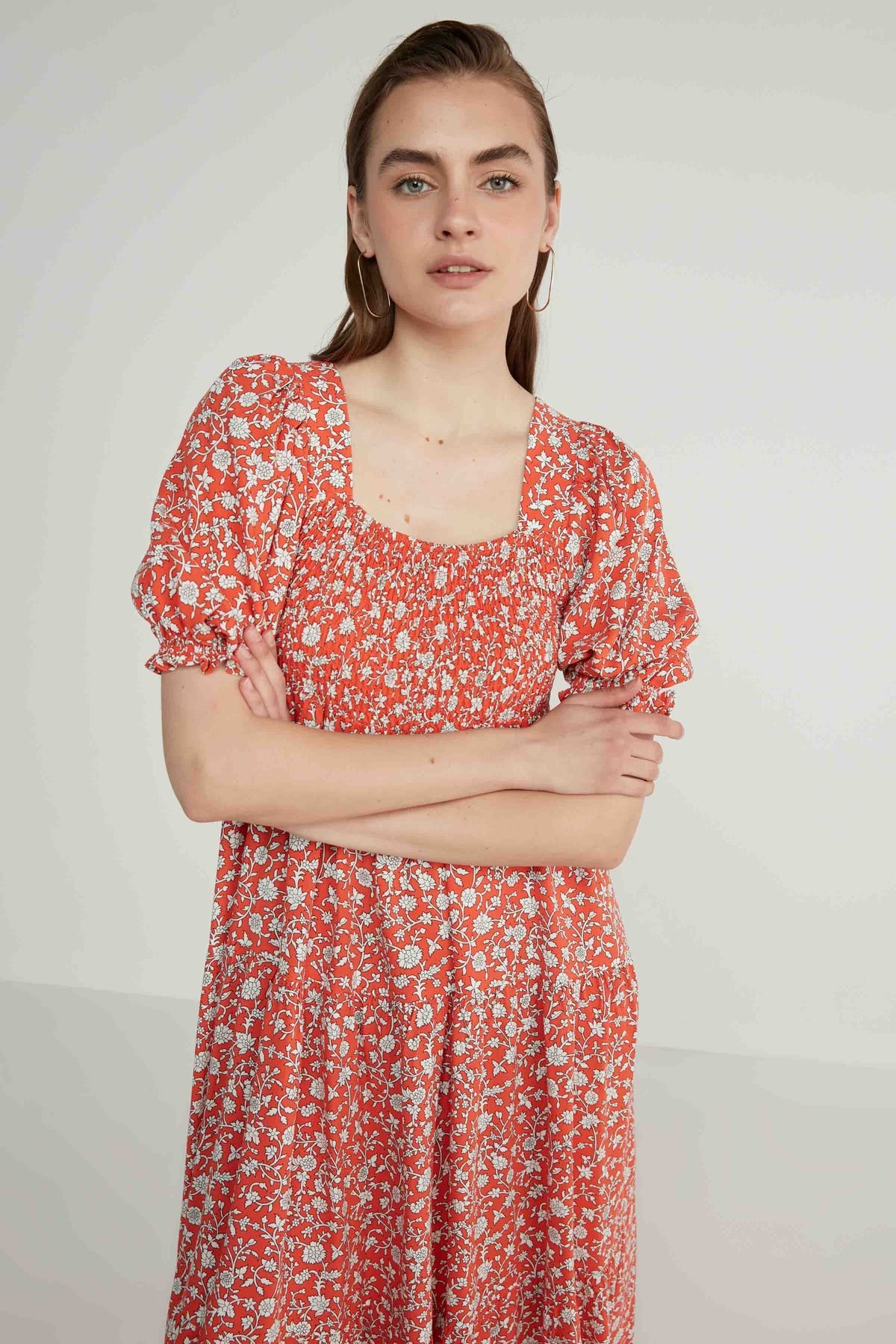 COILED LOOSE SLEEVE LONG DRESS