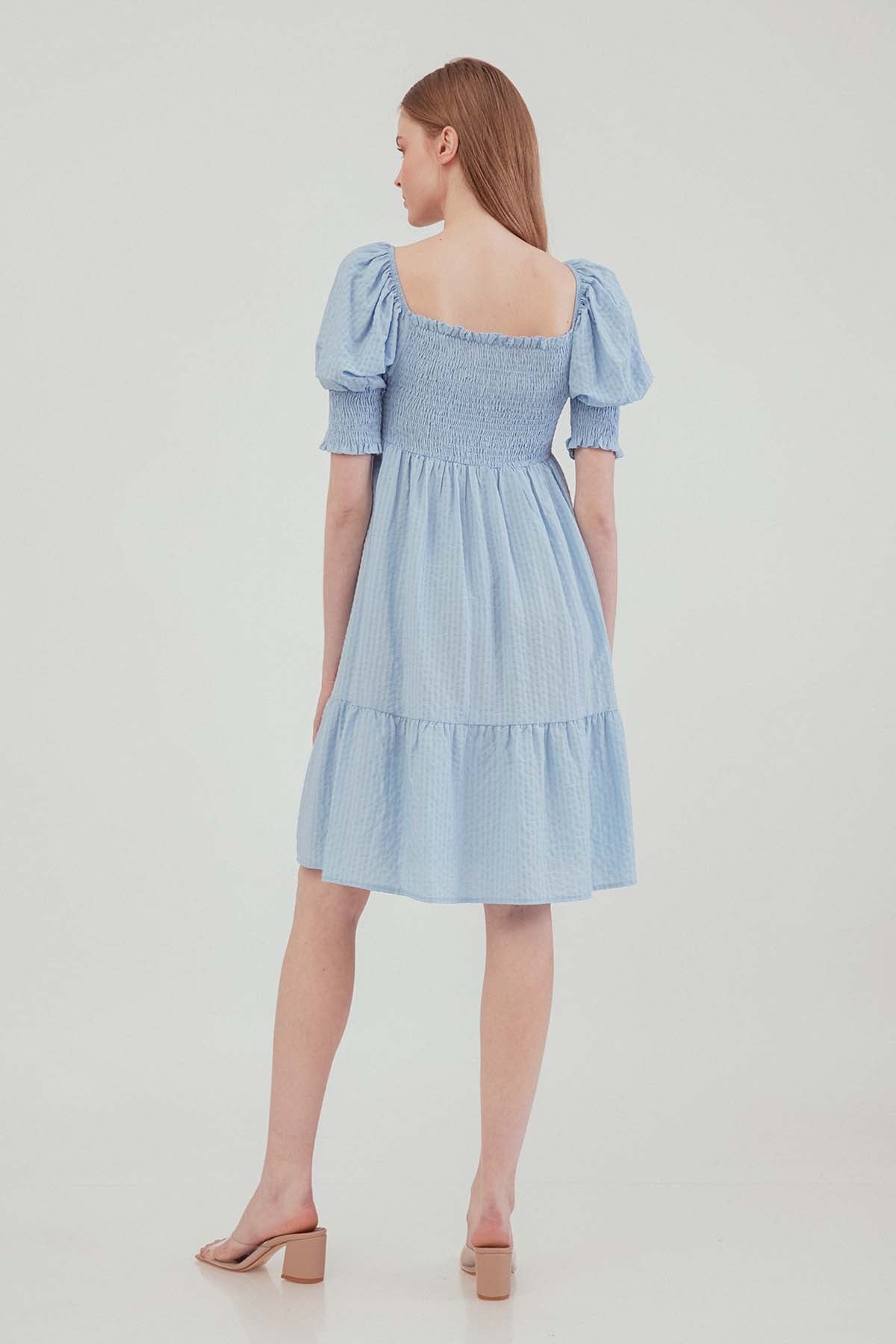 COILED SQUARE COLLAR COUNTRY DRESS