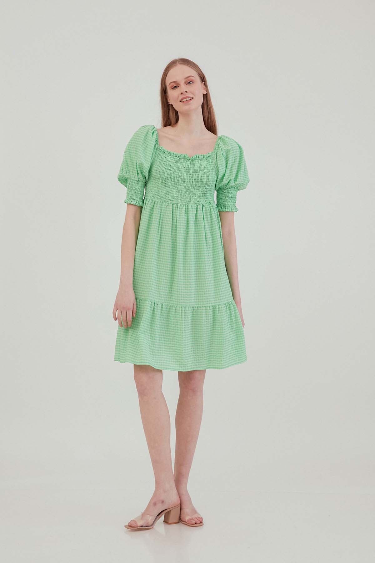 COILED SQUARE COLLAR COUNTRY DRESS