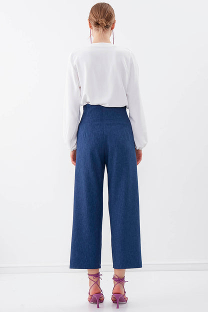 GOLD BUTTON DETAILS TROUSERS