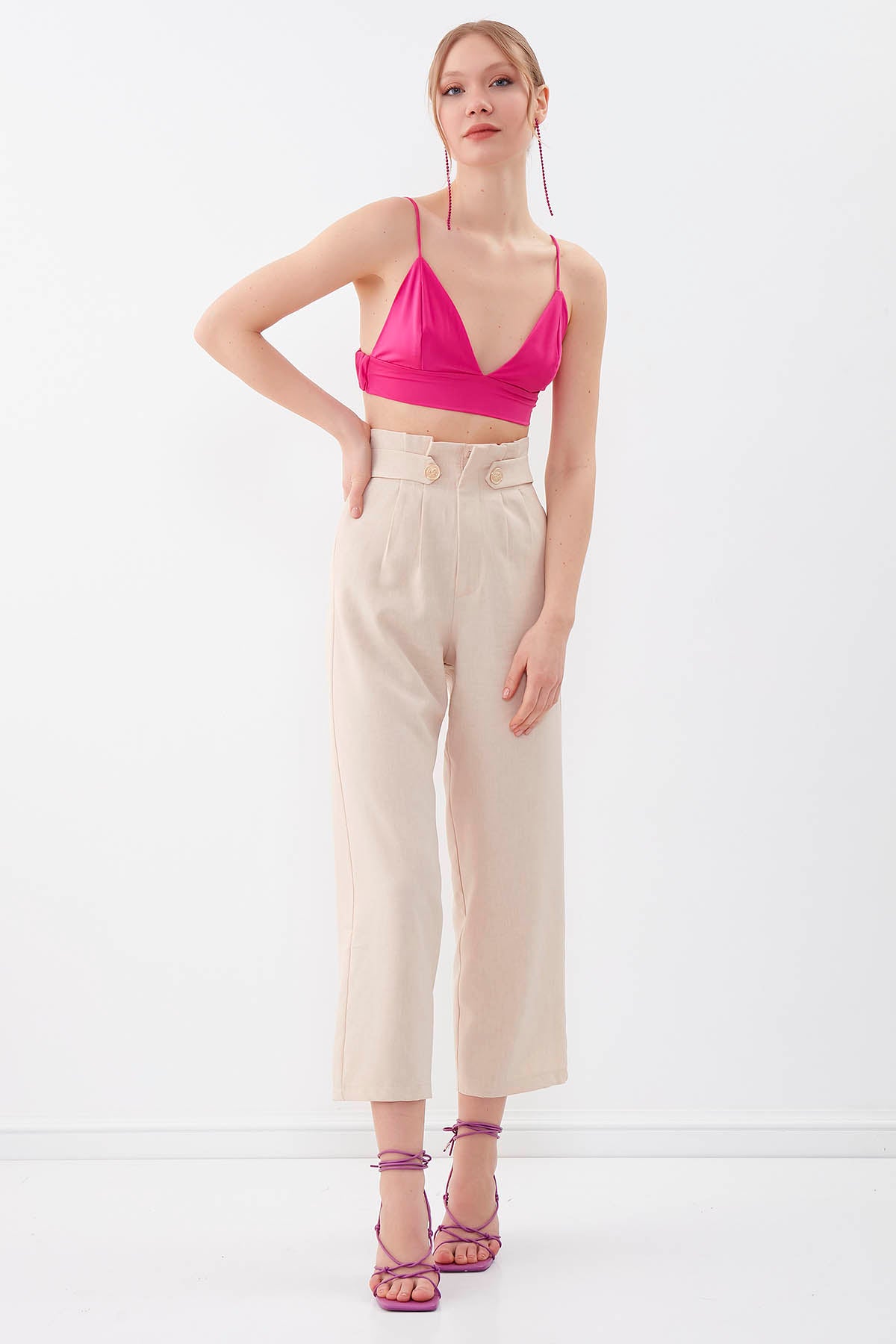 GOLD BUTTON DETAILS TROUSERS