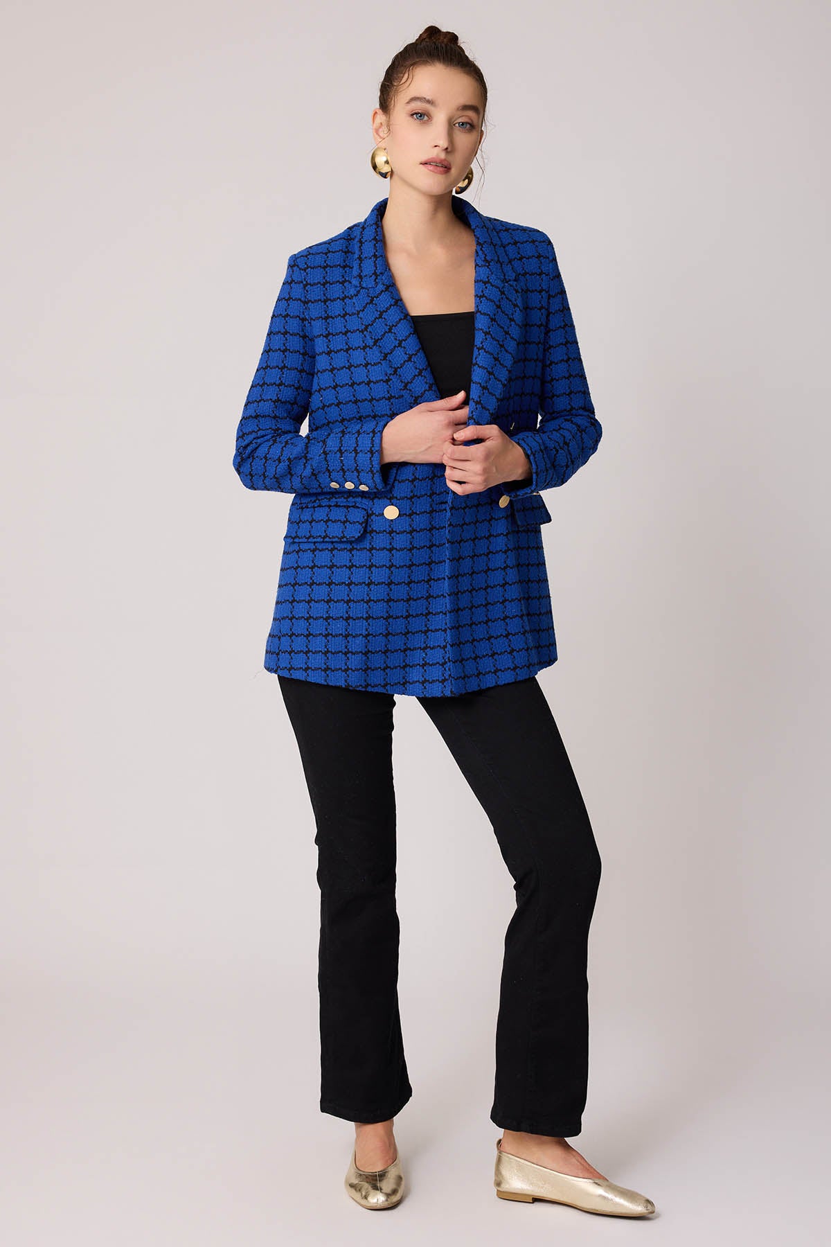 GOLD BUTTON PATTERNED JACKET