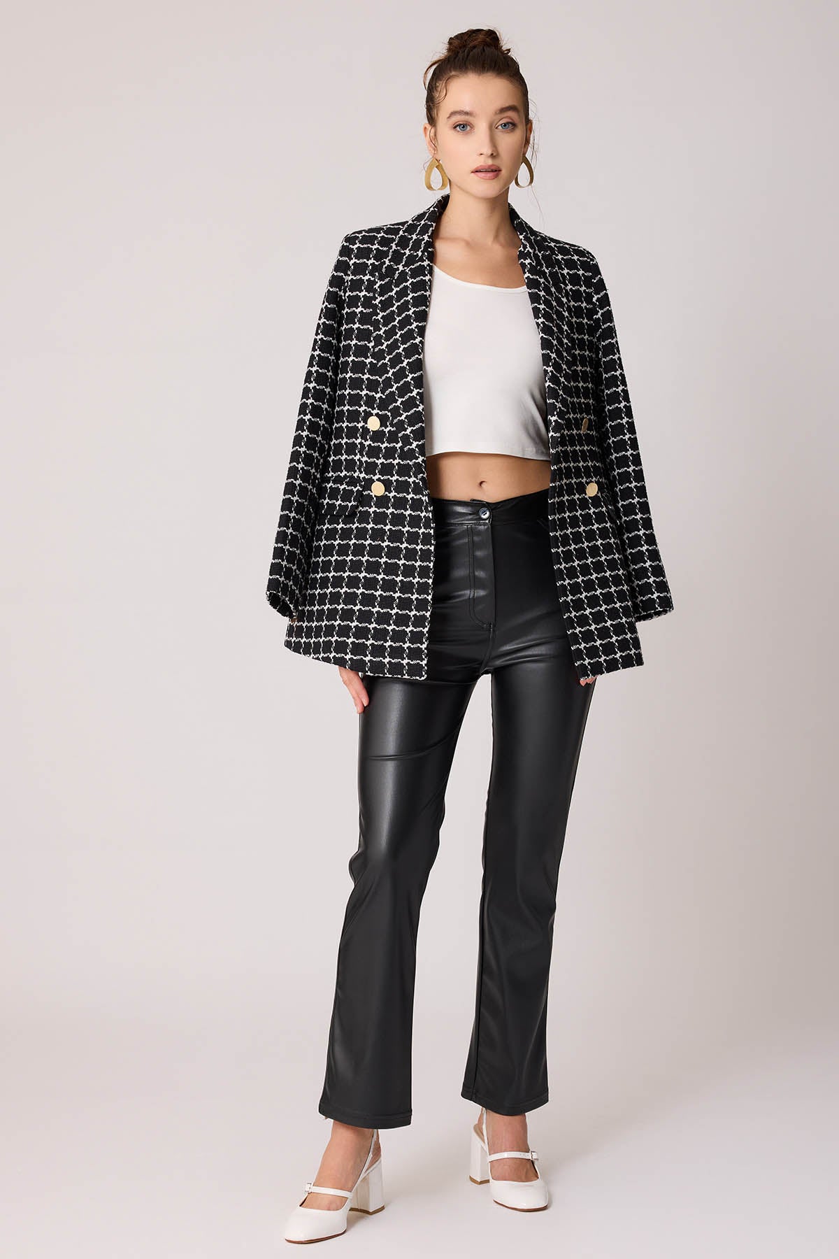 GOLD BUTTON PATTERNED JACKET