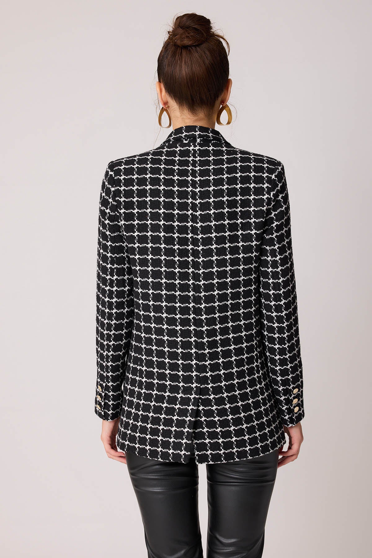 GOLD BUTTON PATTERNED JACKET