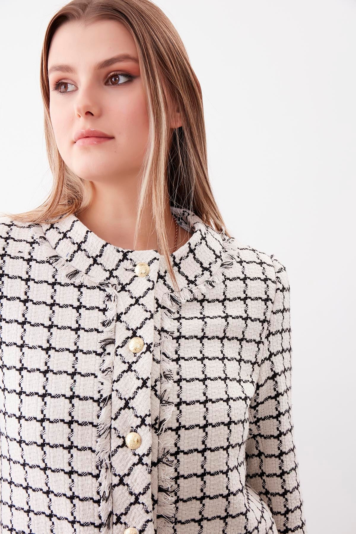GOLD BUTTON PATTERNED CLASSY JACKET