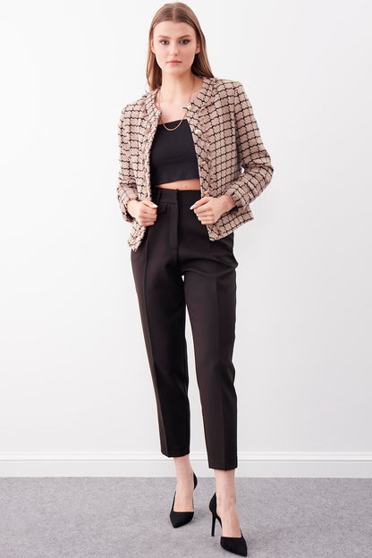 GOLD BUTTON PATTERNED CLASSY JACKET