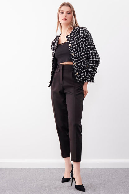 GOLD BUTTON PATTERNED CLASSY JACKET