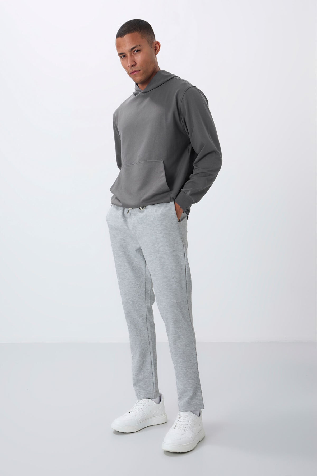 Textured Grey Surface Standard Fit Men's Tracksuit Bottom - 82155